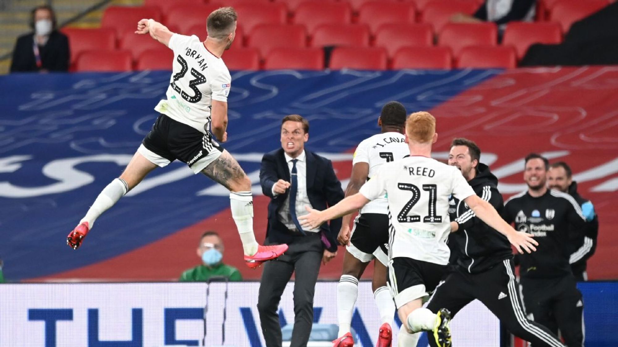 至逼近42 至逼近42