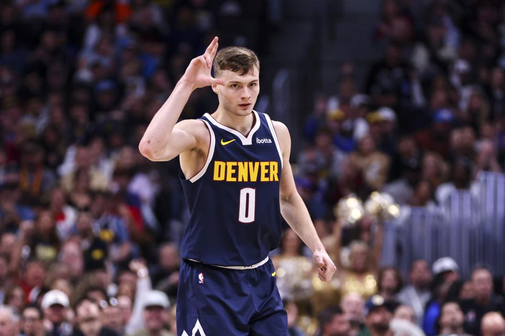 堪称中场屏 堪称中场屏