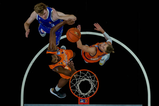 辽宁完败 辽宁完败