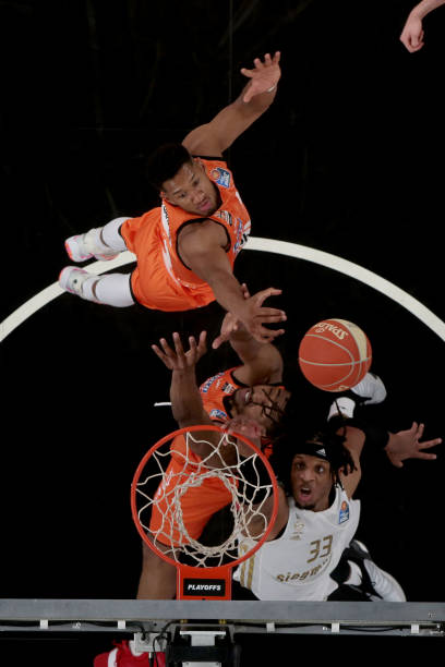 双方沟通虽 双方沟通虽